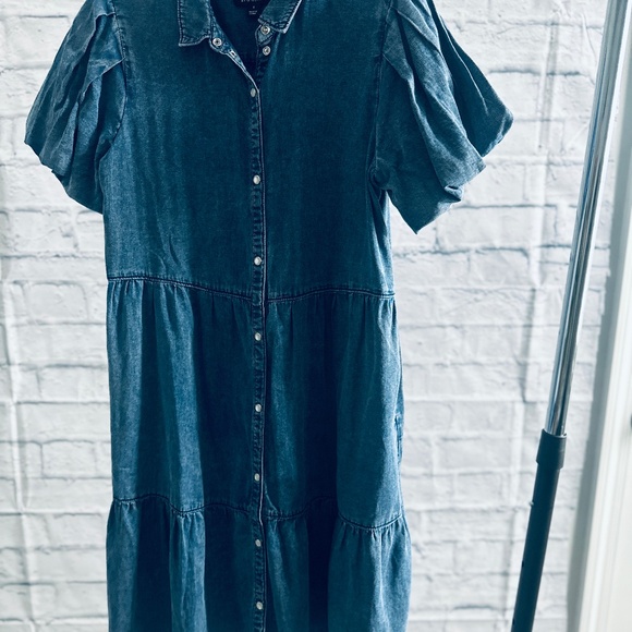 G by Giuliana Denim Button Front Puff Sleeve Tiered Dress - Picture 1 of 10